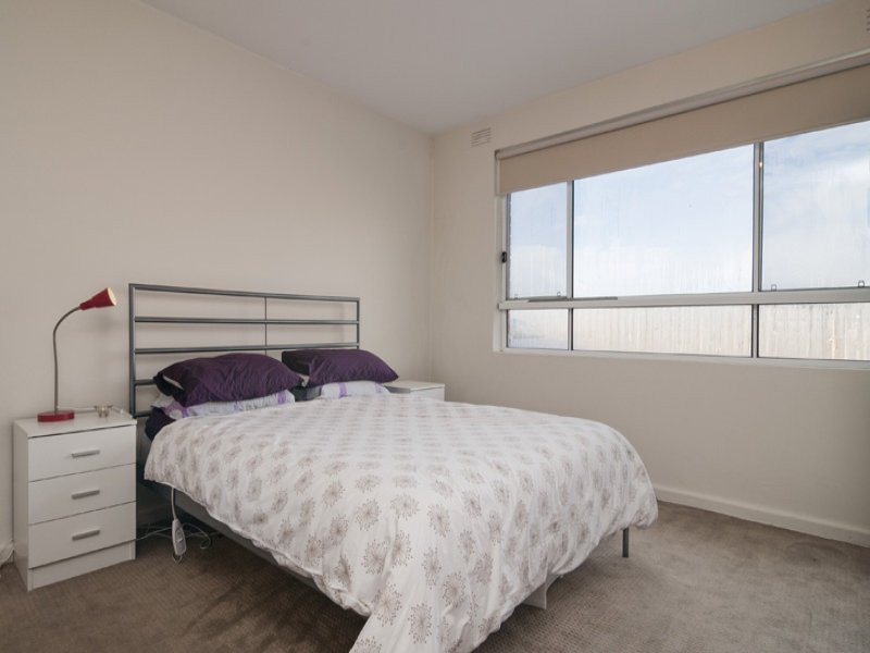 9/51 Stephen Street, Yarraville image 4