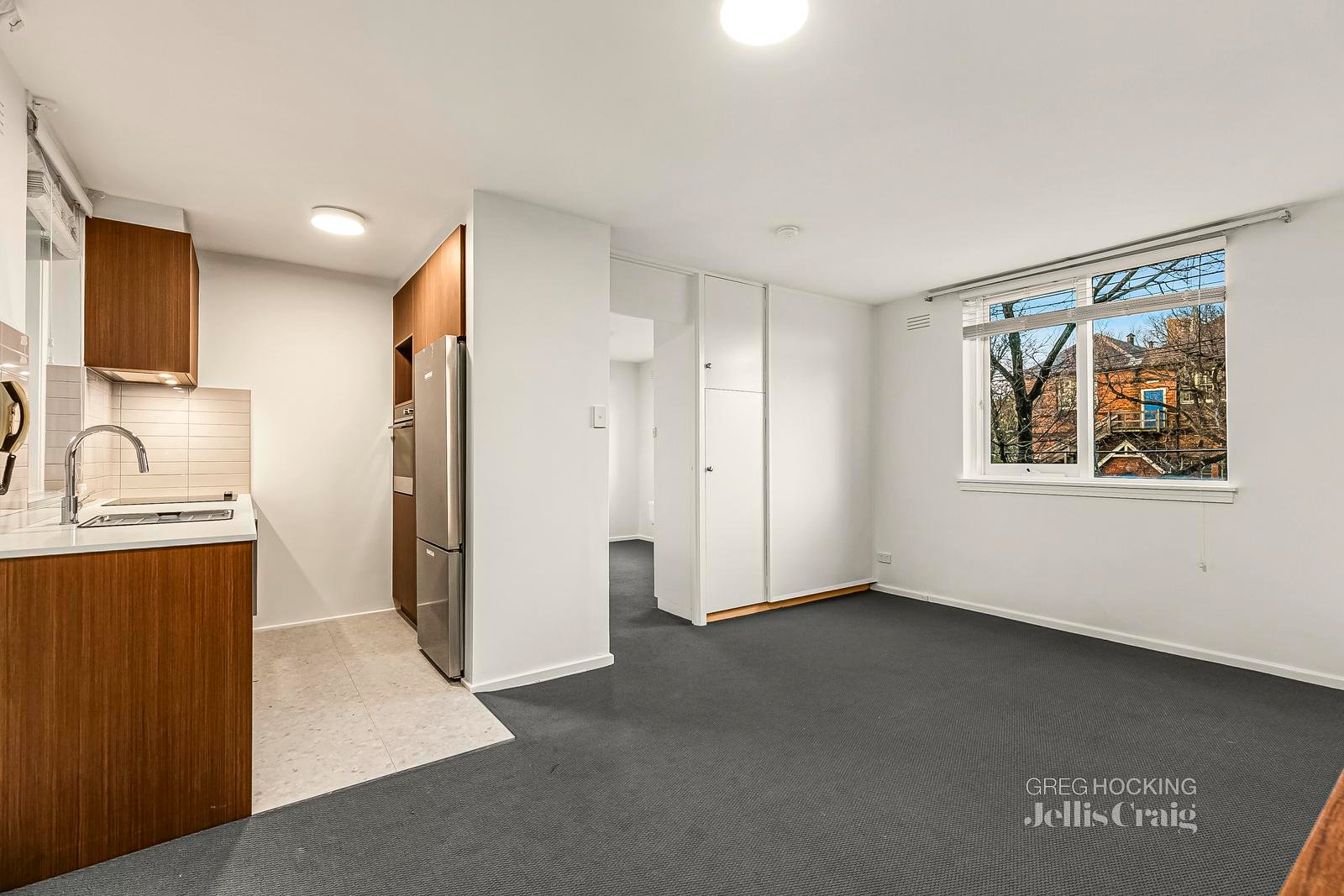 9/52 Moubray Street, Albert&nbsp;Park image 1