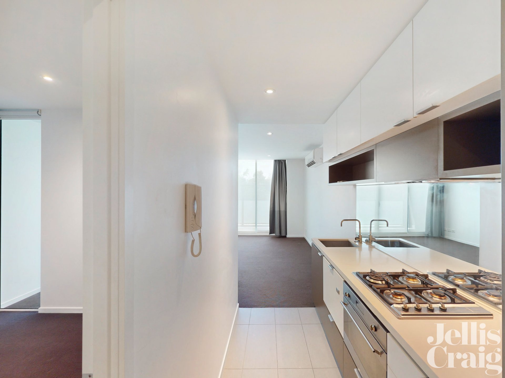 9/523 Burwood Road, Hawthorn image 3