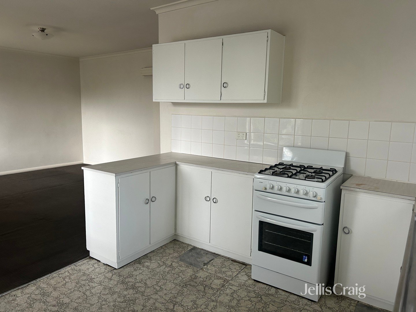 9/53 Woolton Avenue, Thornbury image 4