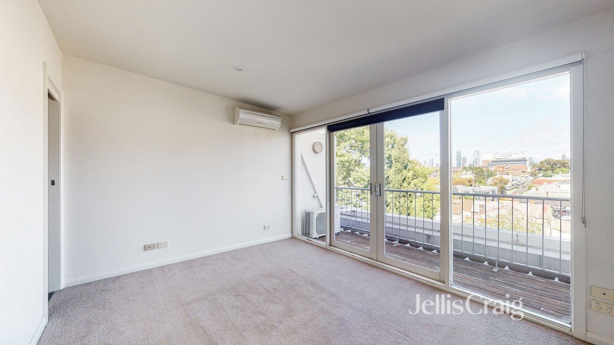 95/4 Tullo Place, Richmond image 2