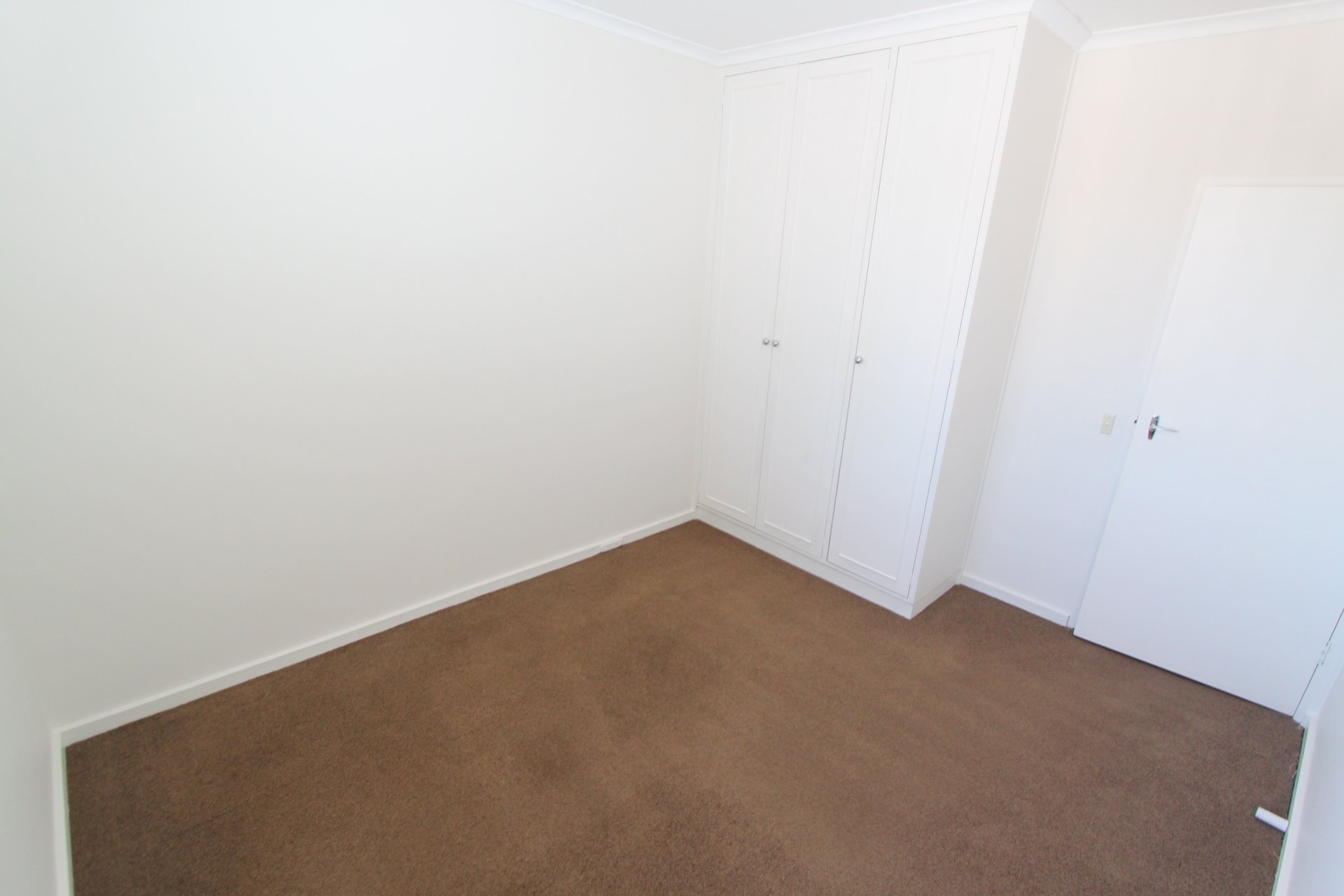 Property Gallery Thumbnail 7