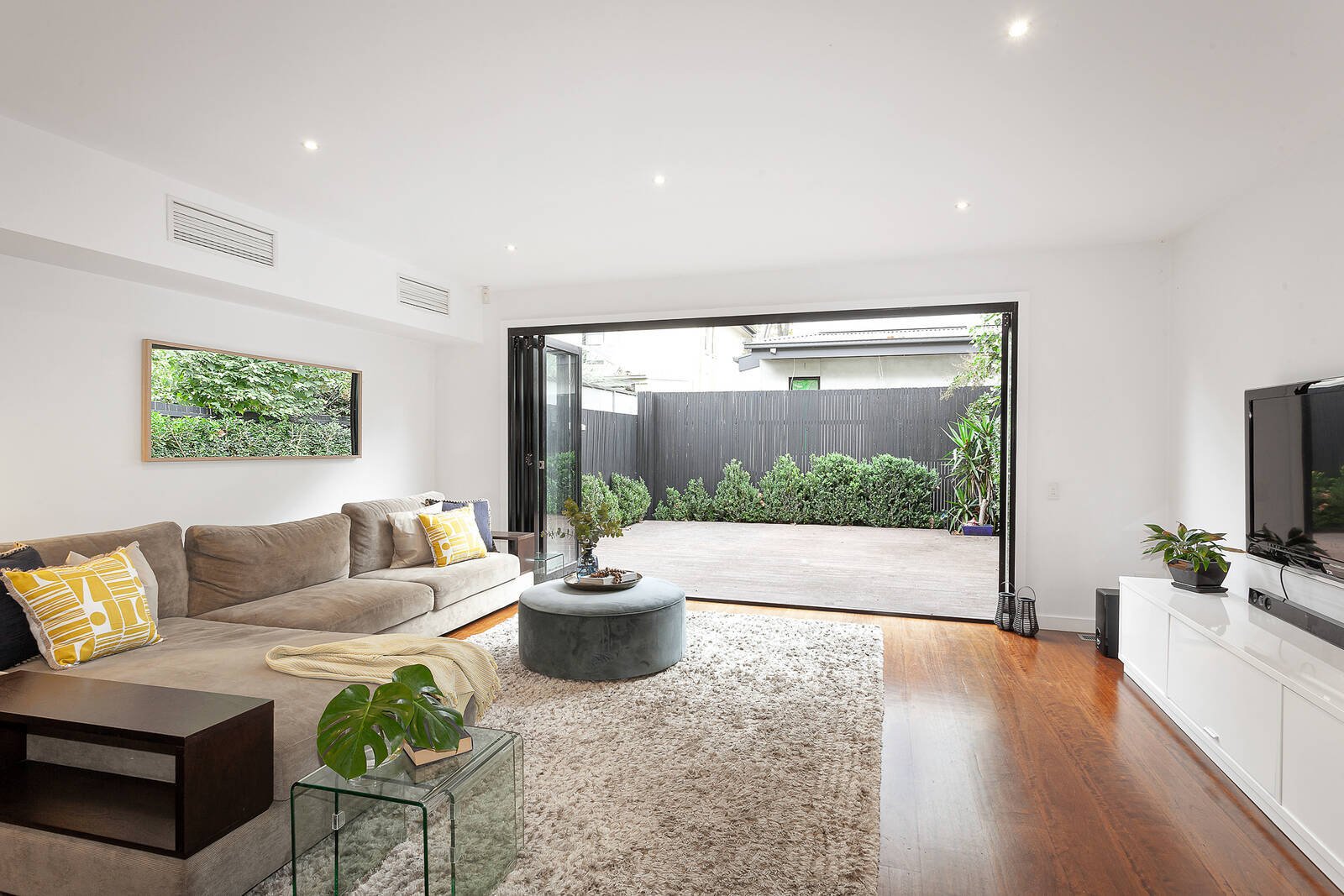Property Gallery Thumbnail 4