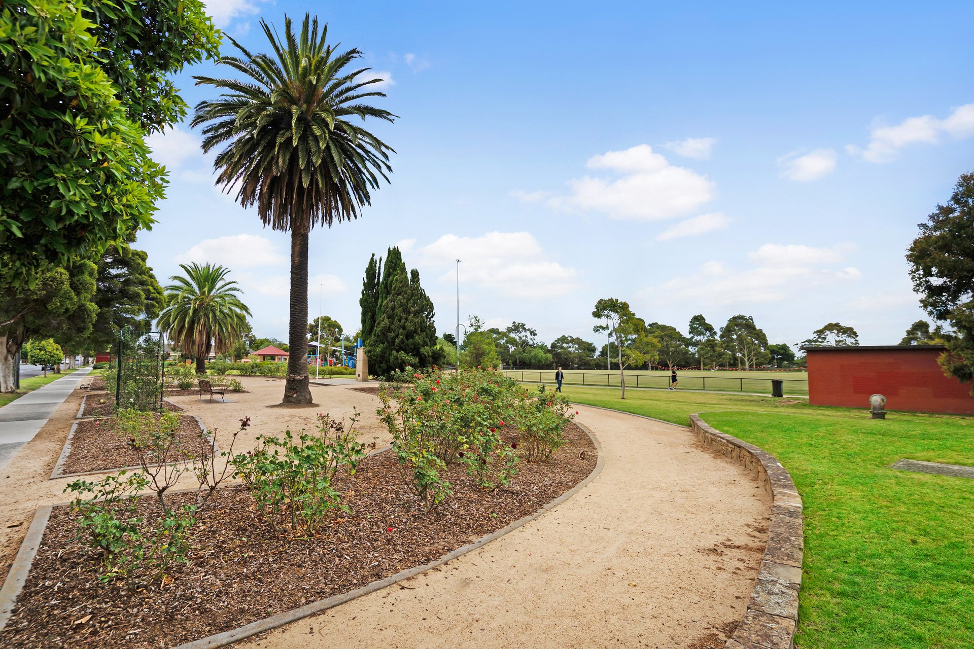 Property Gallery Thumbnail 10