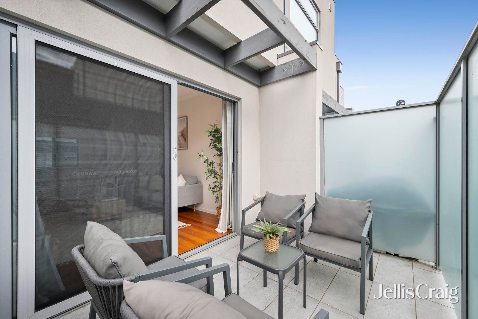 9/6 Berwick Street, Lilydale image 15