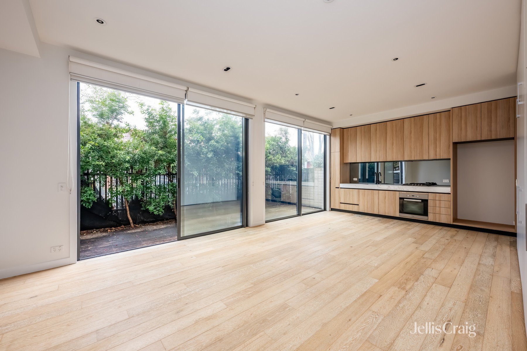 9/6 Charlotte Place, St&nbsp;Kilda image 1