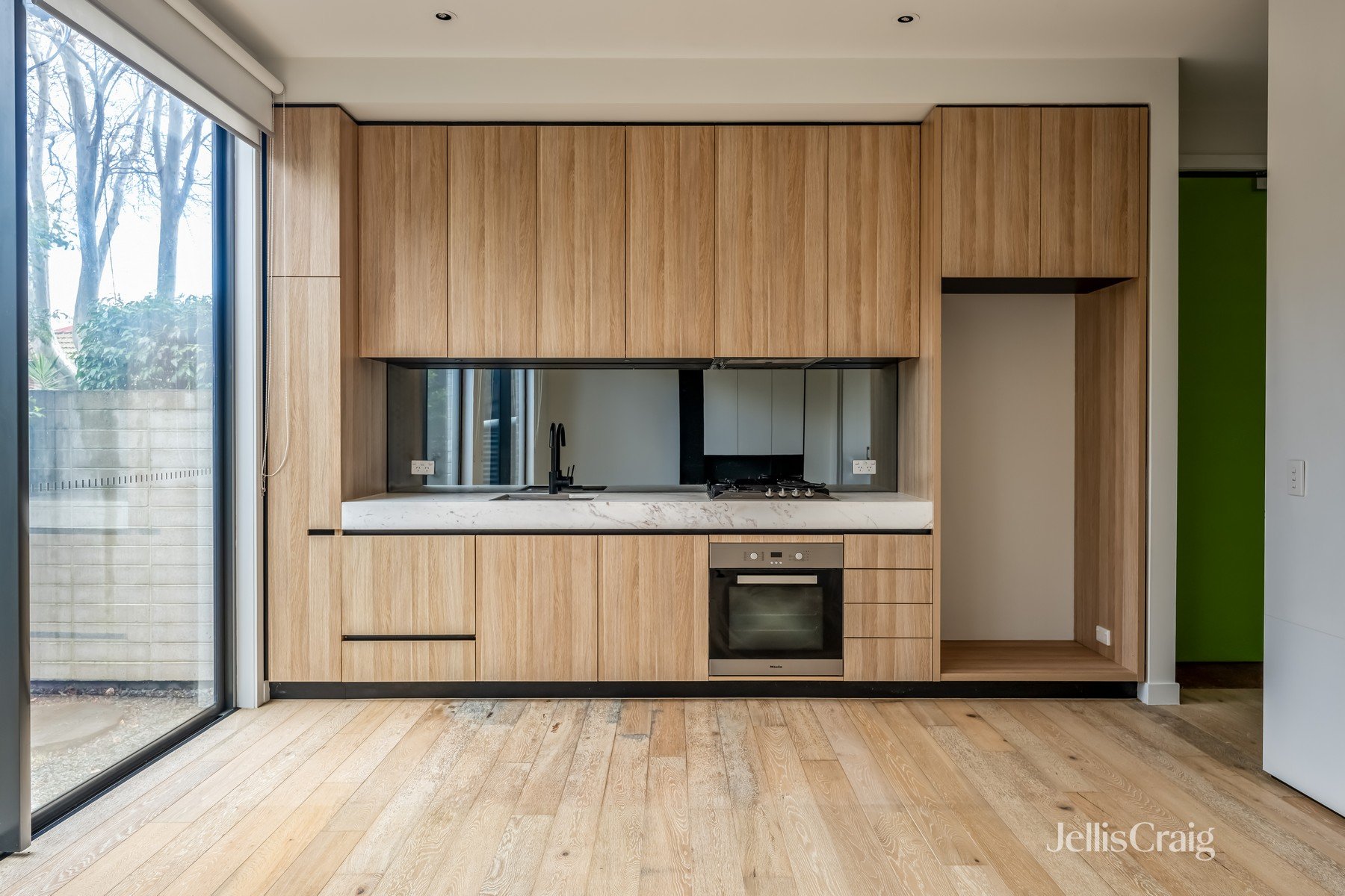 9/6 Charlotte Place, St&nbsp;Kilda image 3