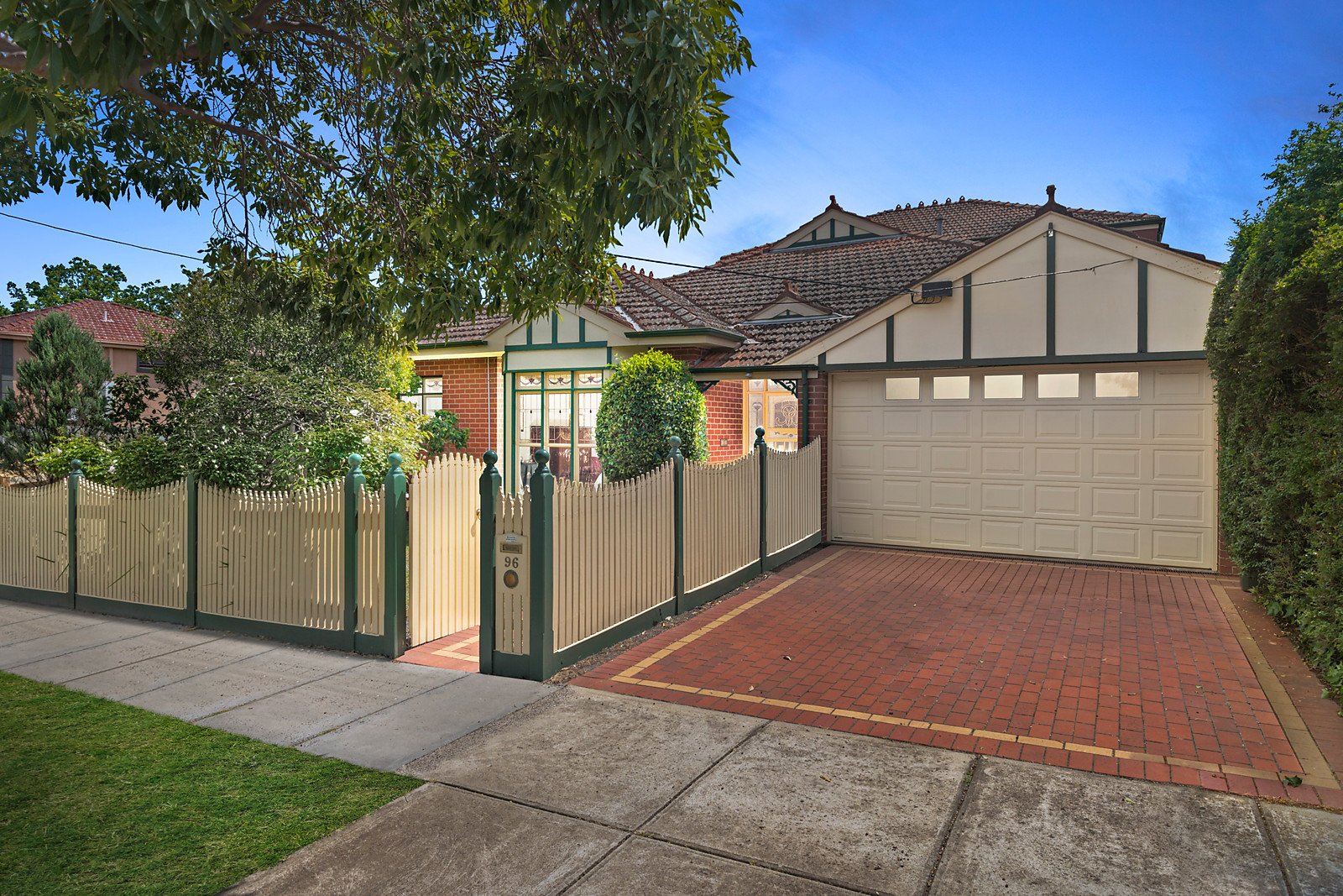 Property Gallery - Main Image