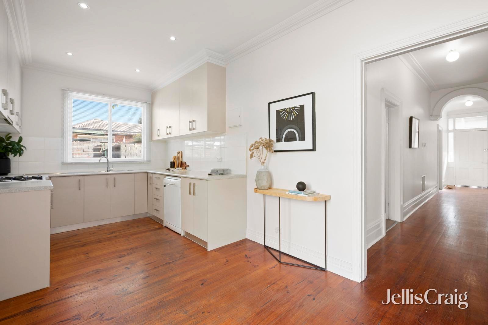 96 Cochrane Street, Brighton image 4
