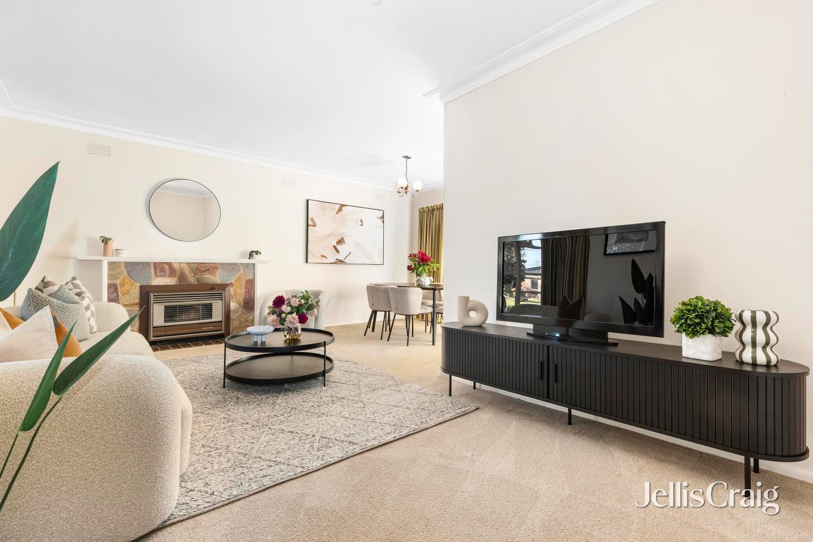 96 Hilton Street, Mount&nbsp;Waverley image 3