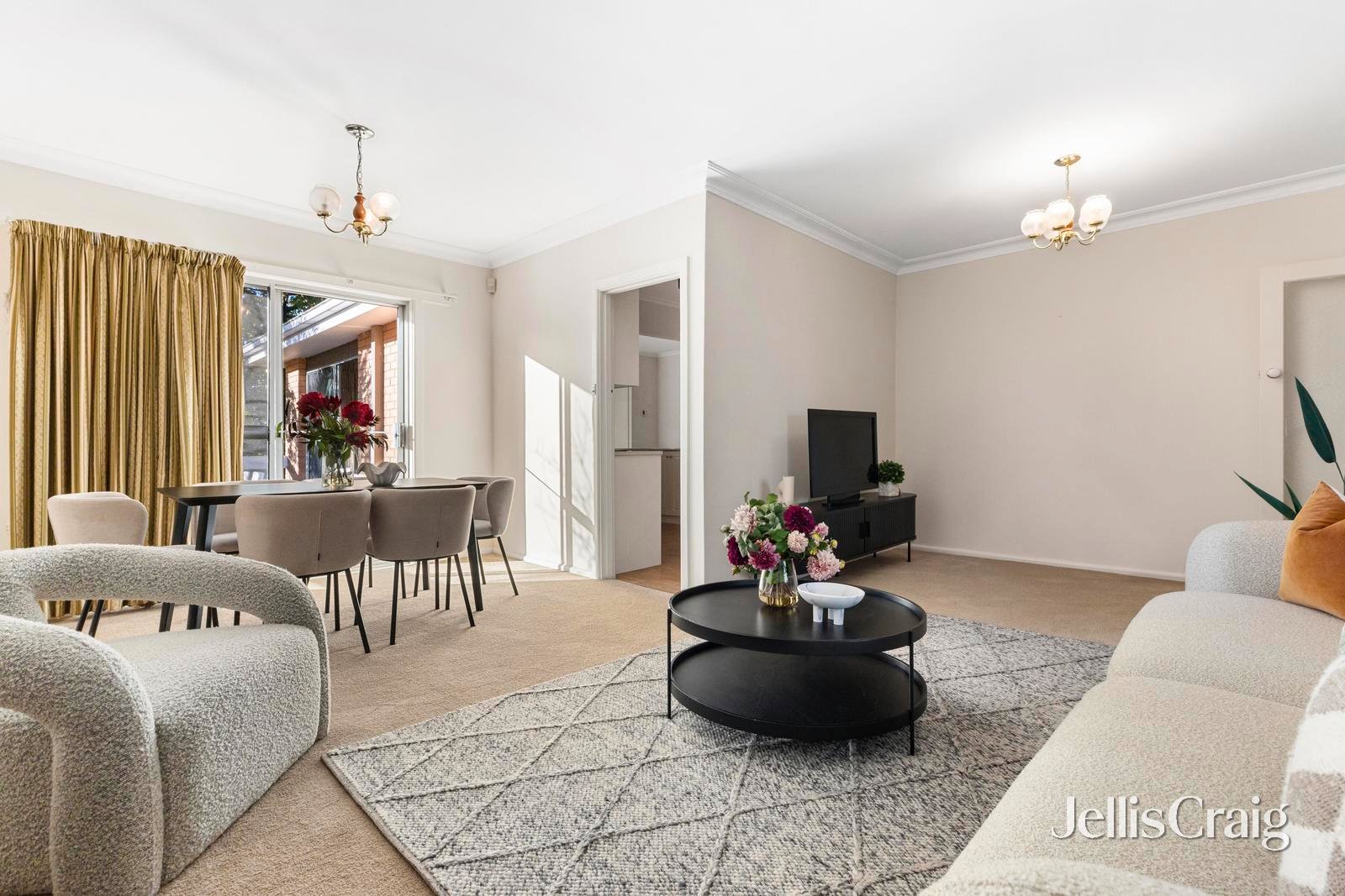 96 Hilton Street, Mount&nbsp;Waverley image 4