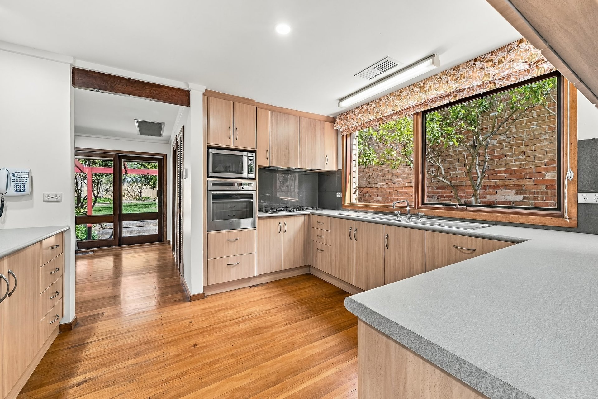 96 King Street, Doncaster&nbsp;East image 3
