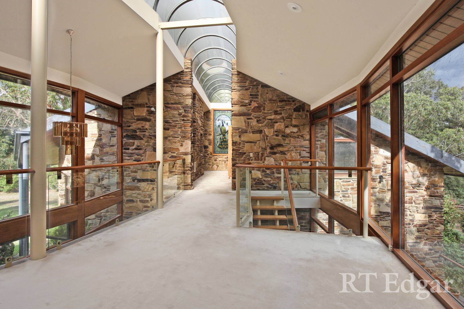 Property Gallery Thumbnail 7