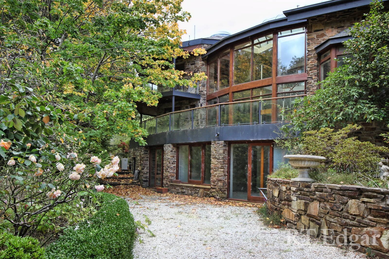 Property Gallery Thumbnail 12