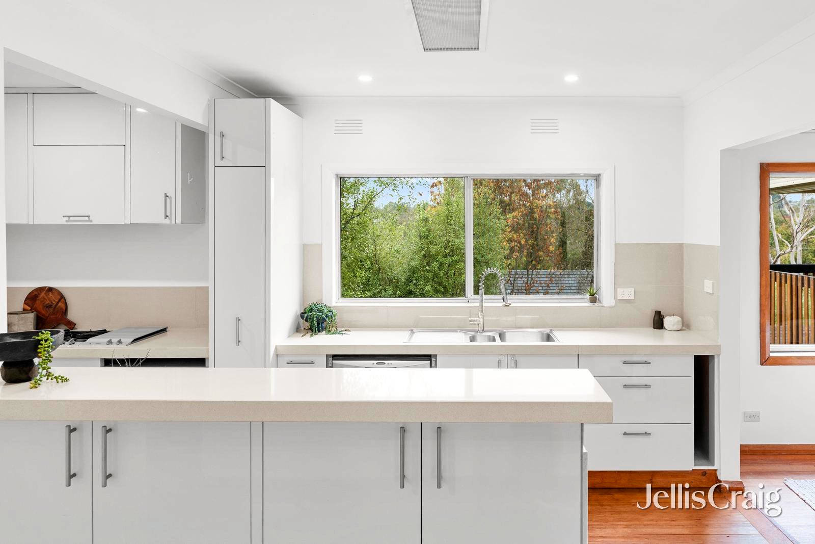 96 Old Warrandyte Road, Ringwood&nbsp;North image 4