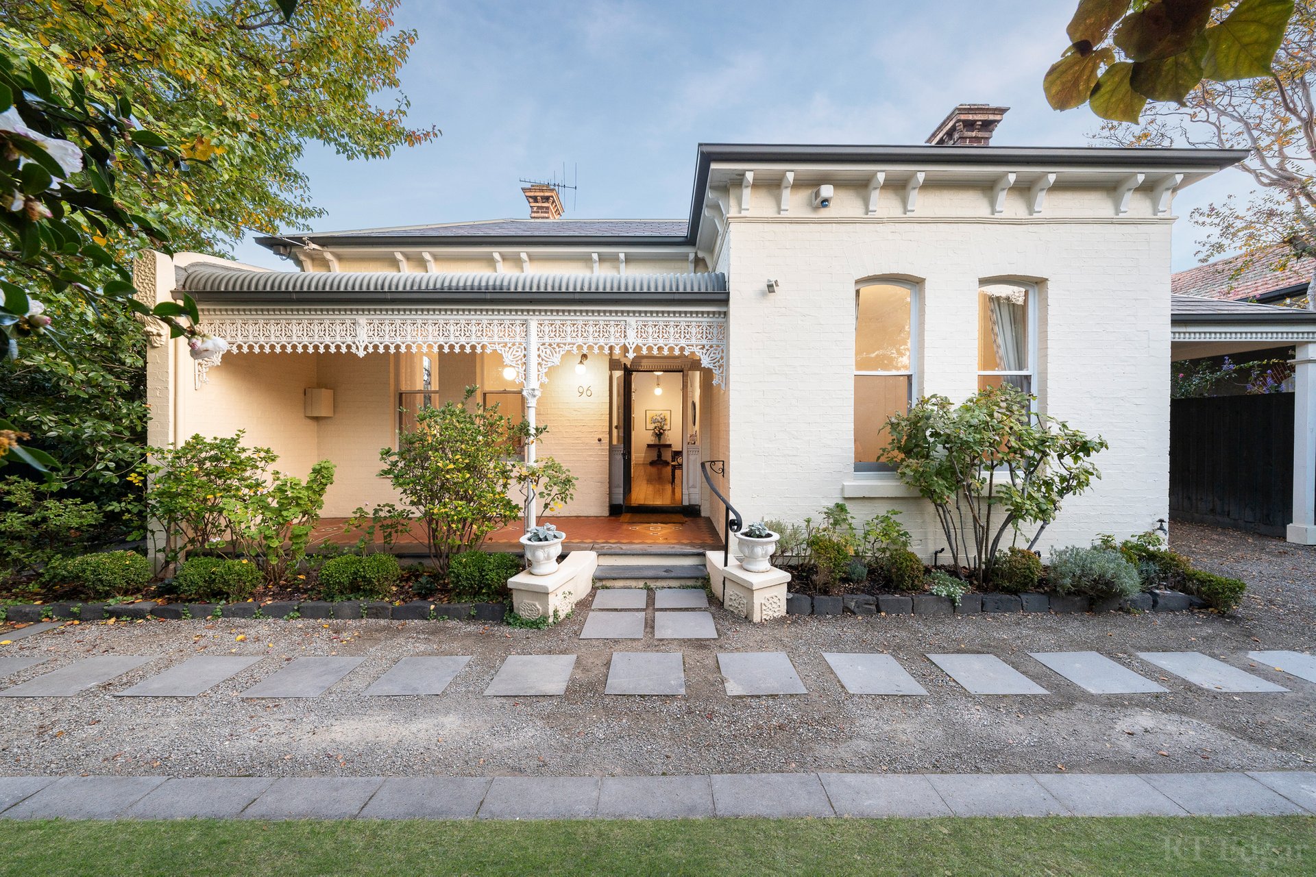 Property Gallery - Main Image