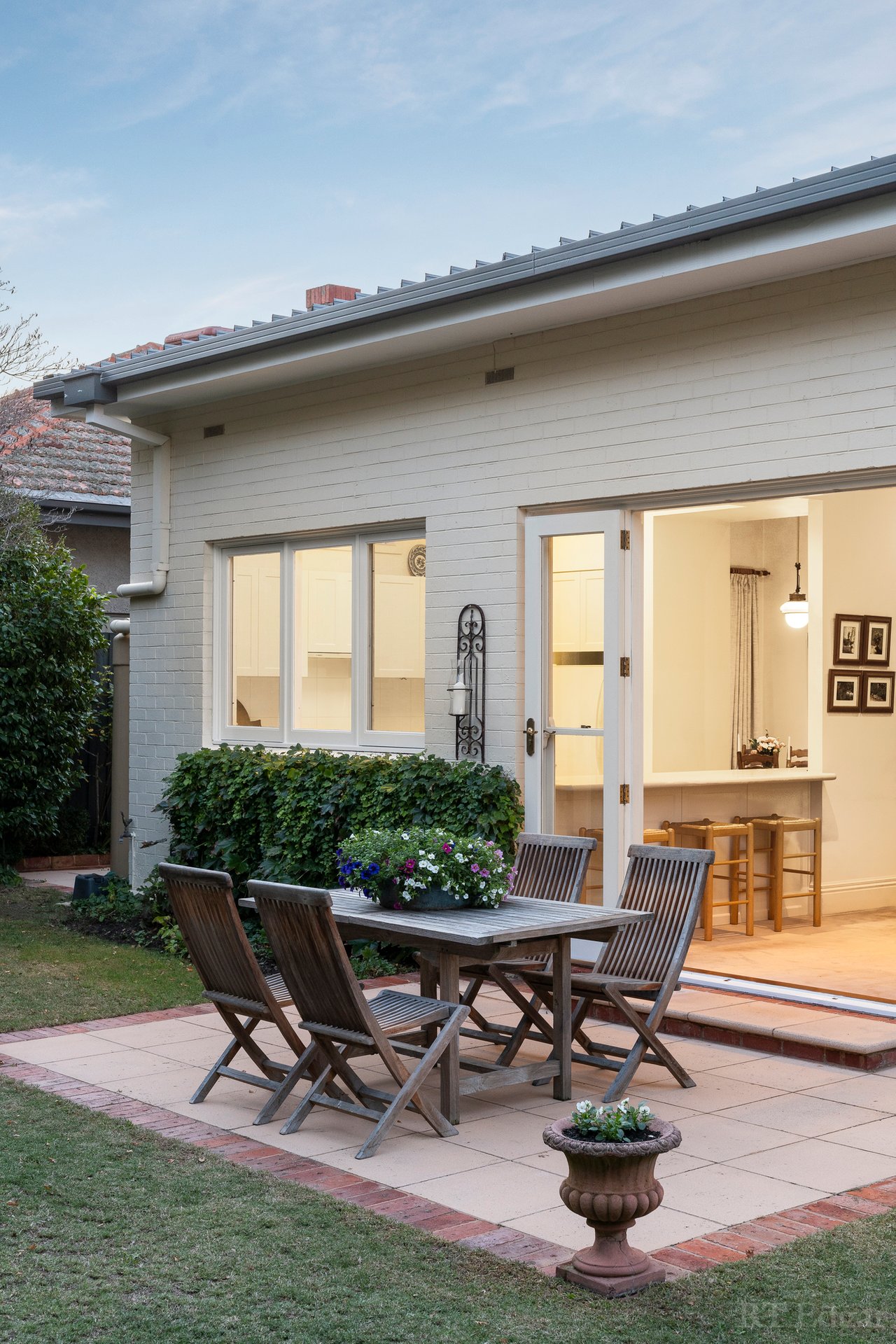 Property Gallery Thumbnail 14