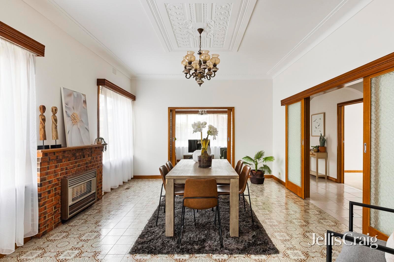 96 Woolton Avenue, Thornbury image 3