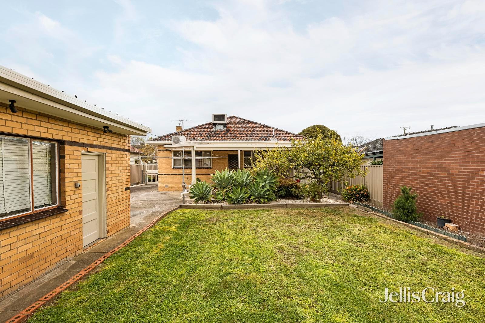 96 Woolton Avenue, Thornbury image 10