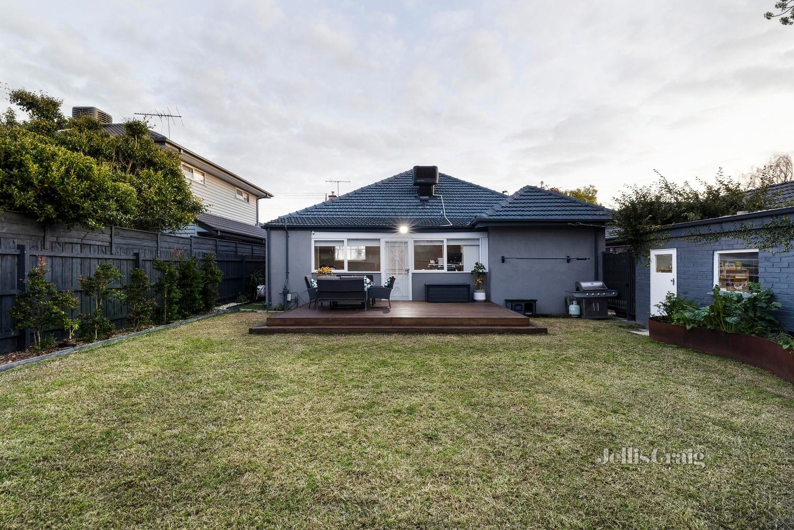 961 Centre Road, Bentleigh East image 14
