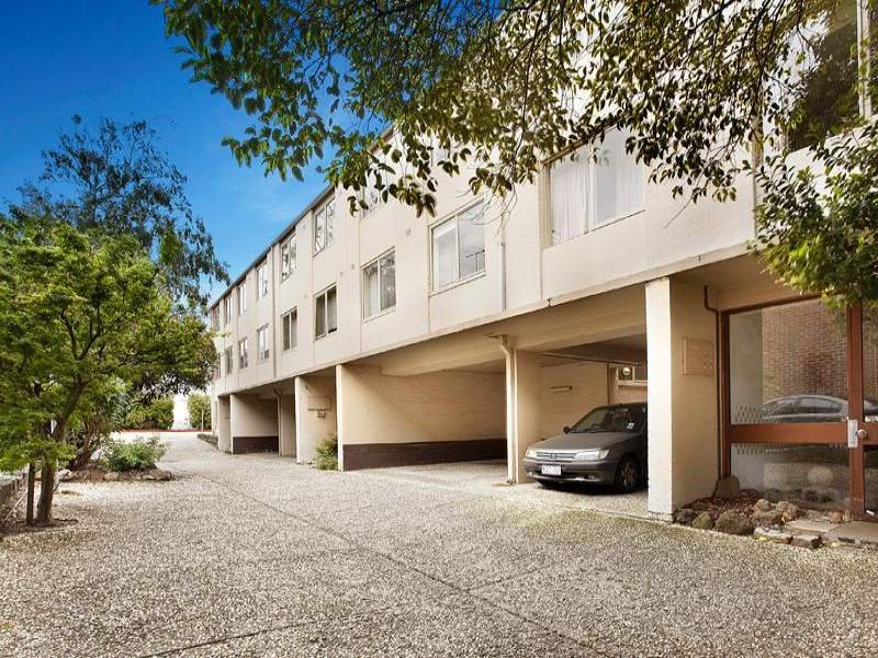 9/623 Drummond Street, CARLTON NORTH VIC 3054