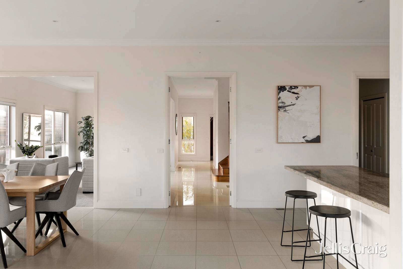 964 Riversdale Road, Surrey Hills image 7