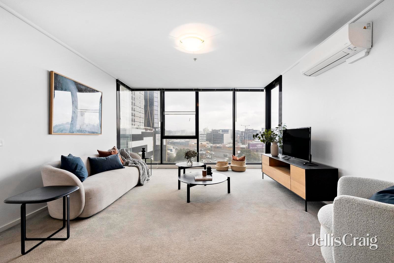 96/99 Whiteman Street, Southbank image 1
