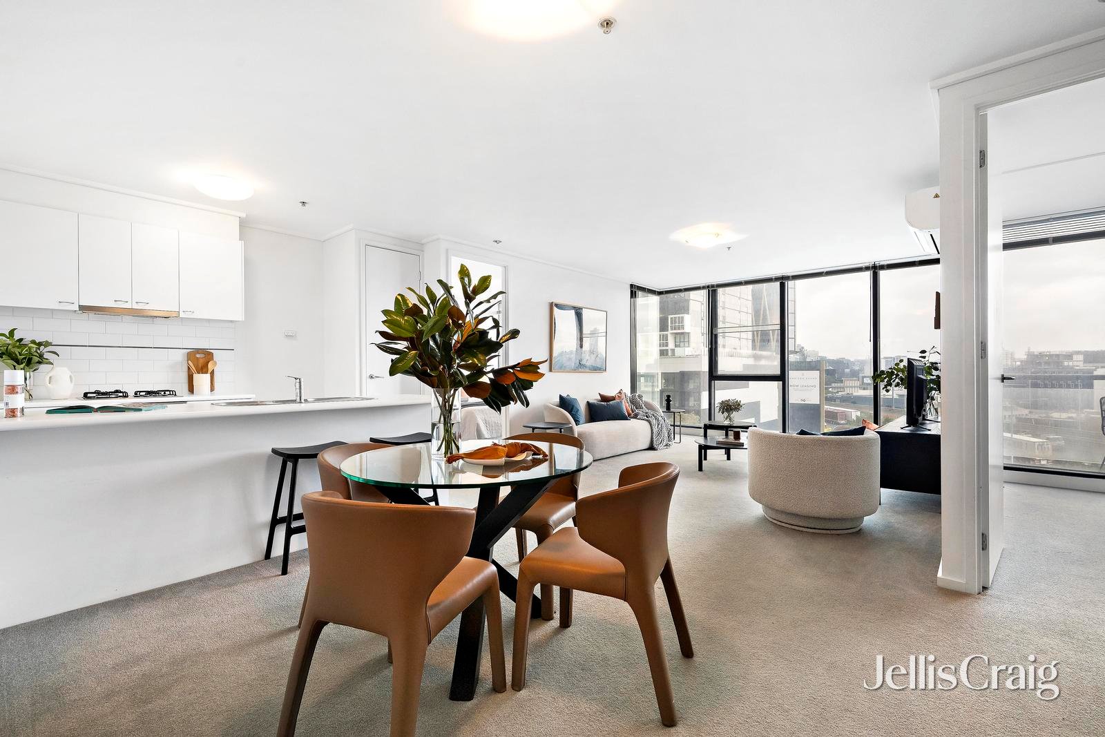 96/99 Whiteman Street, Southbank image 3