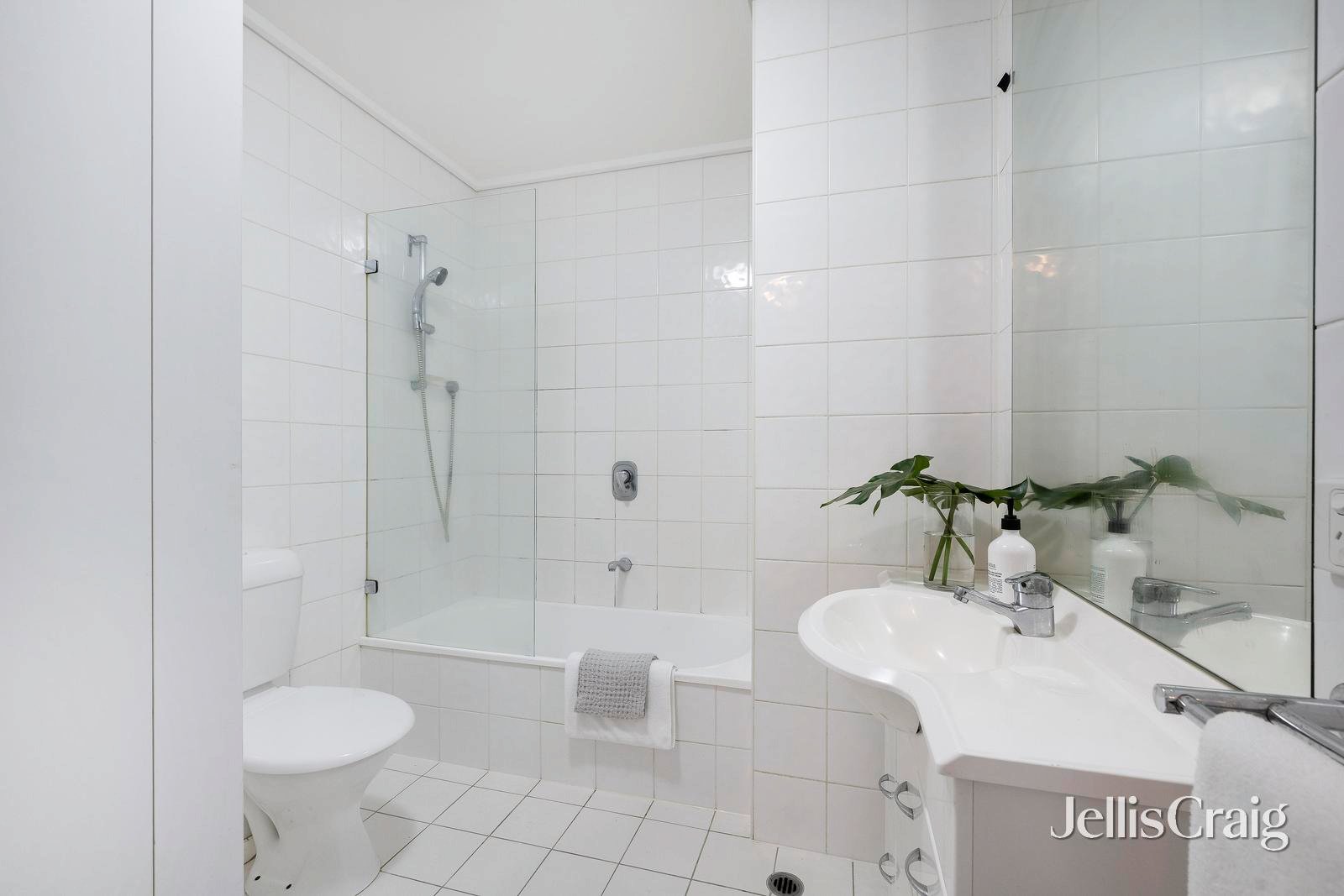 96/99 Whiteman Street, Southbank image 10