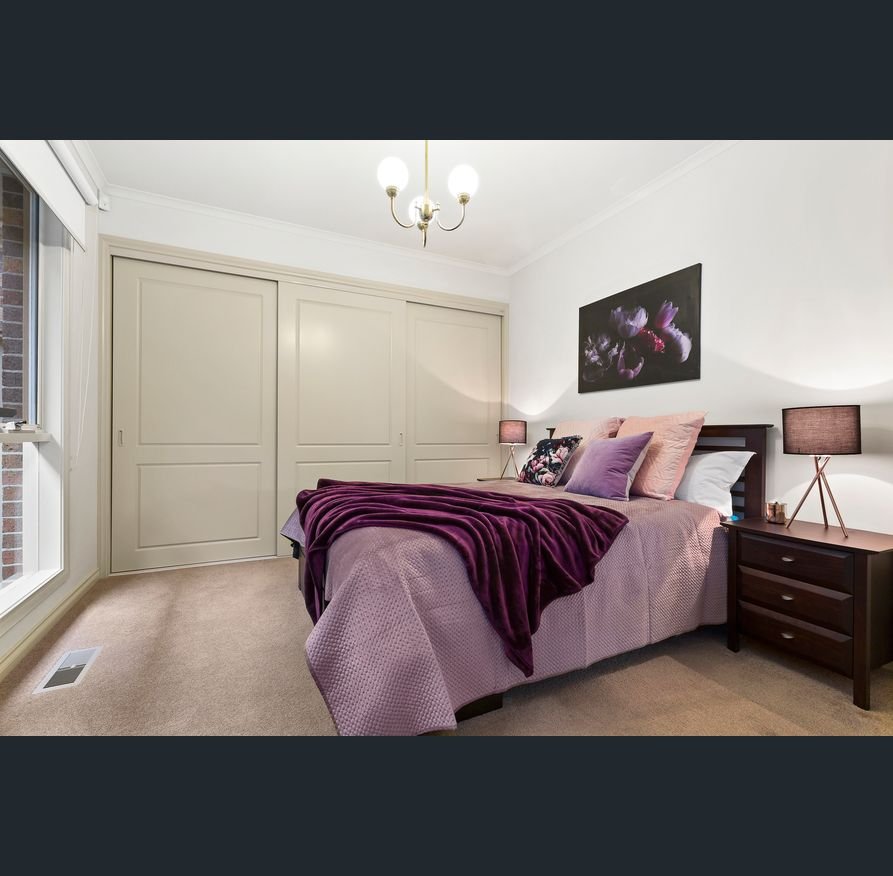 Property Gallery Thumbnail 6
