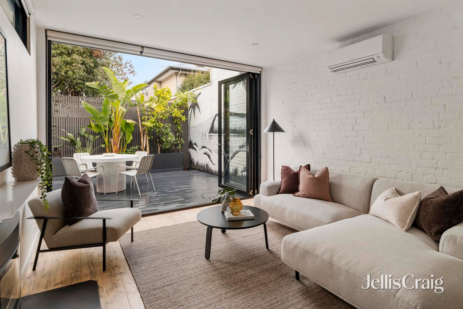 97 Bank Street, South&nbsp;Melbourne image 2