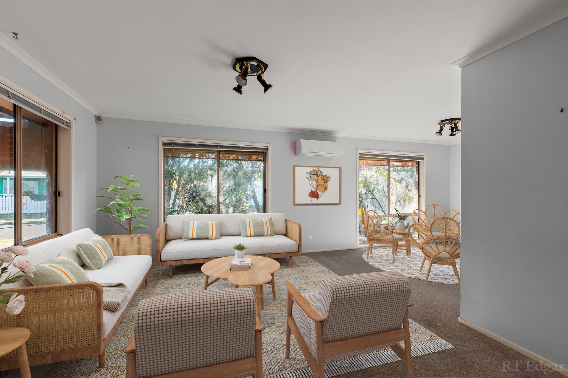 Property Gallery - Main Image