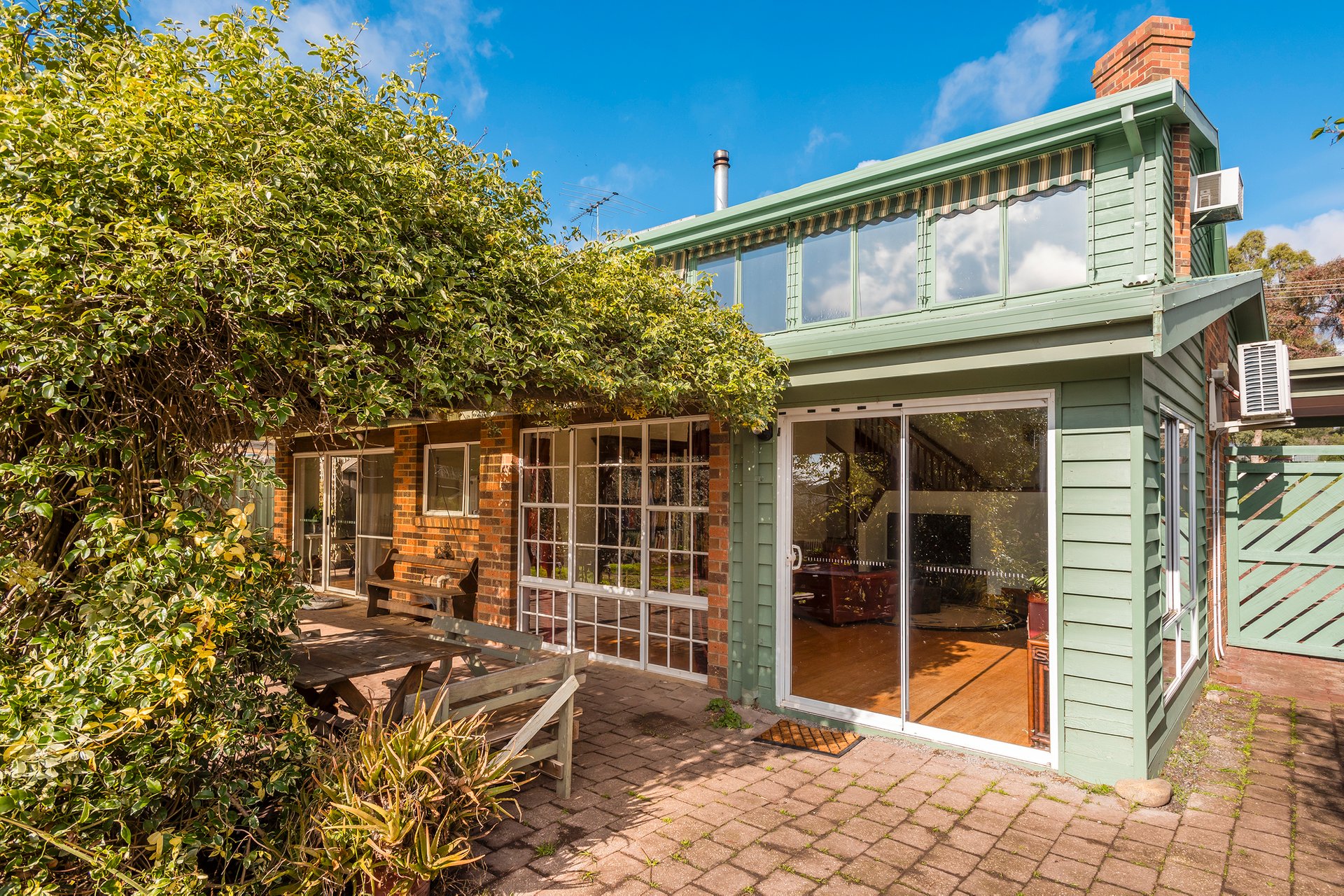 Property Gallery Thumbnail 2