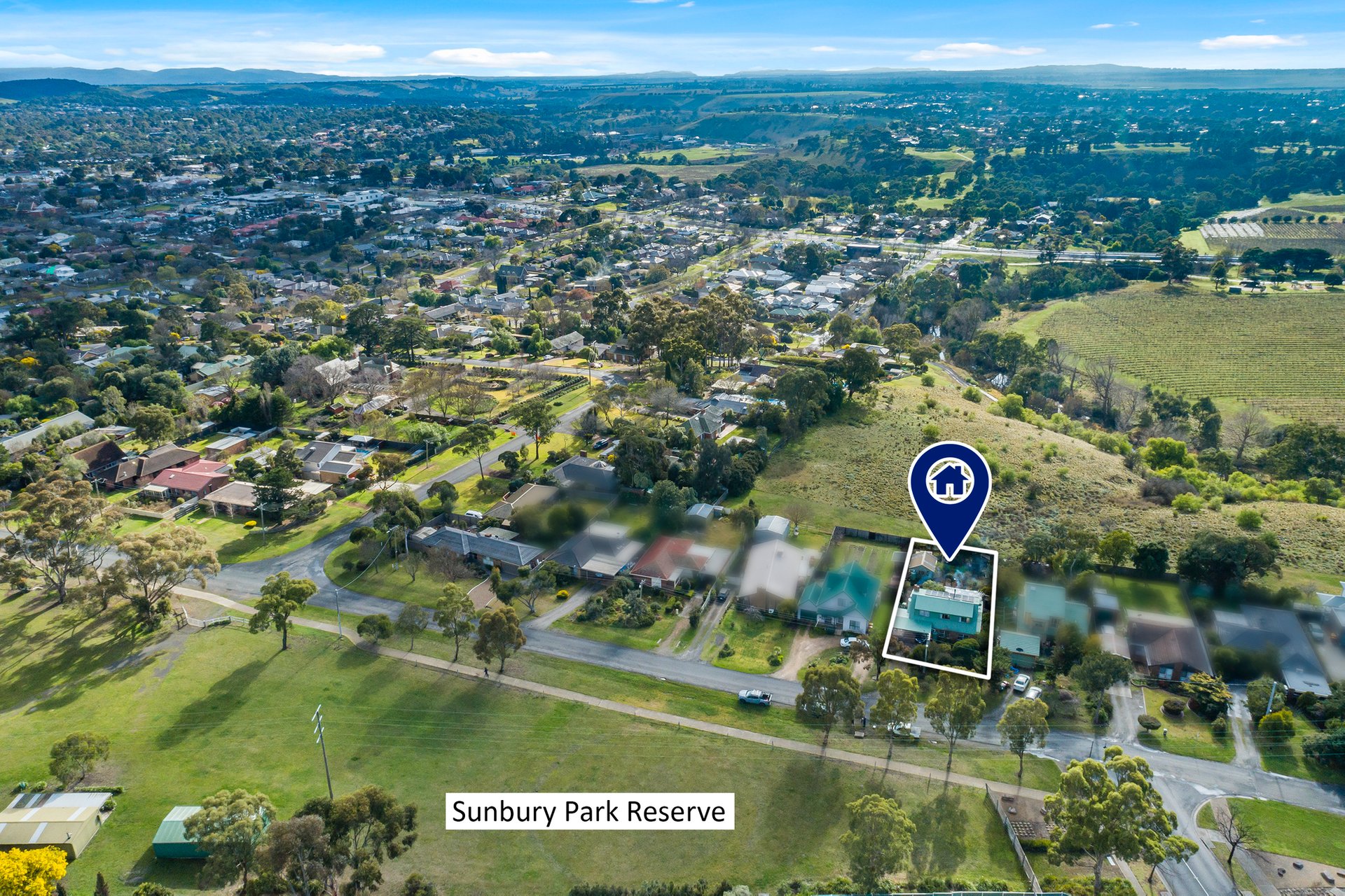 Property Gallery Thumbnail 3