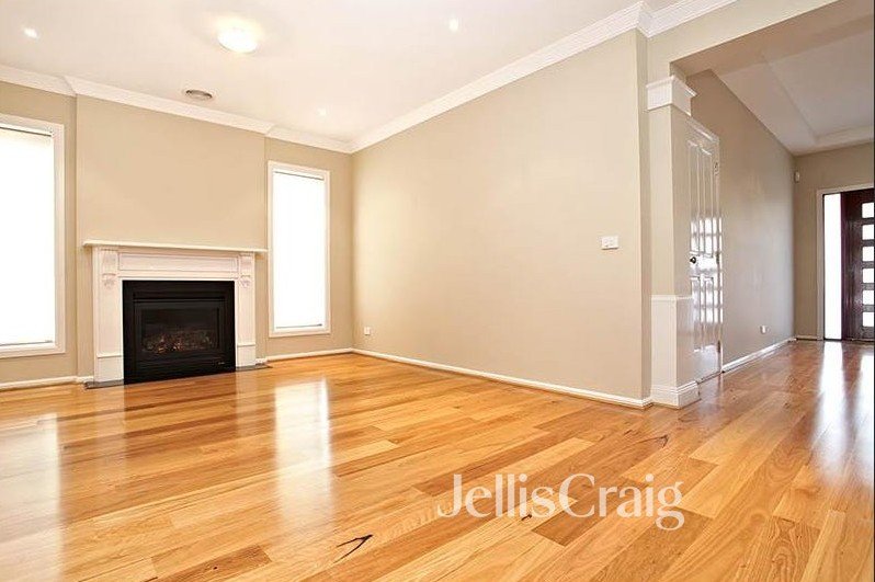 97 Malibu Boulevard, Point Cook image 2