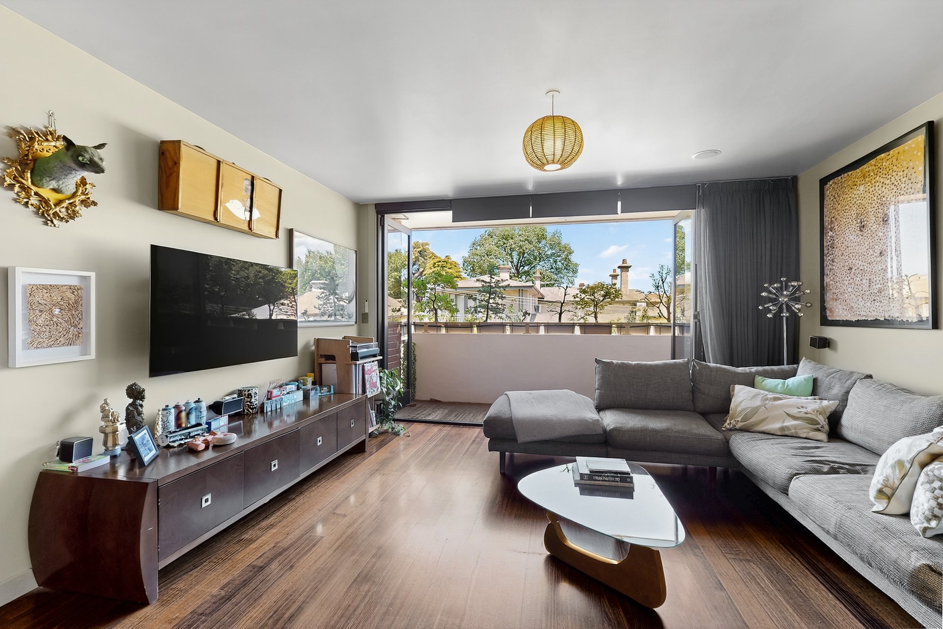 9/7 Milton Street, Elwood image 2