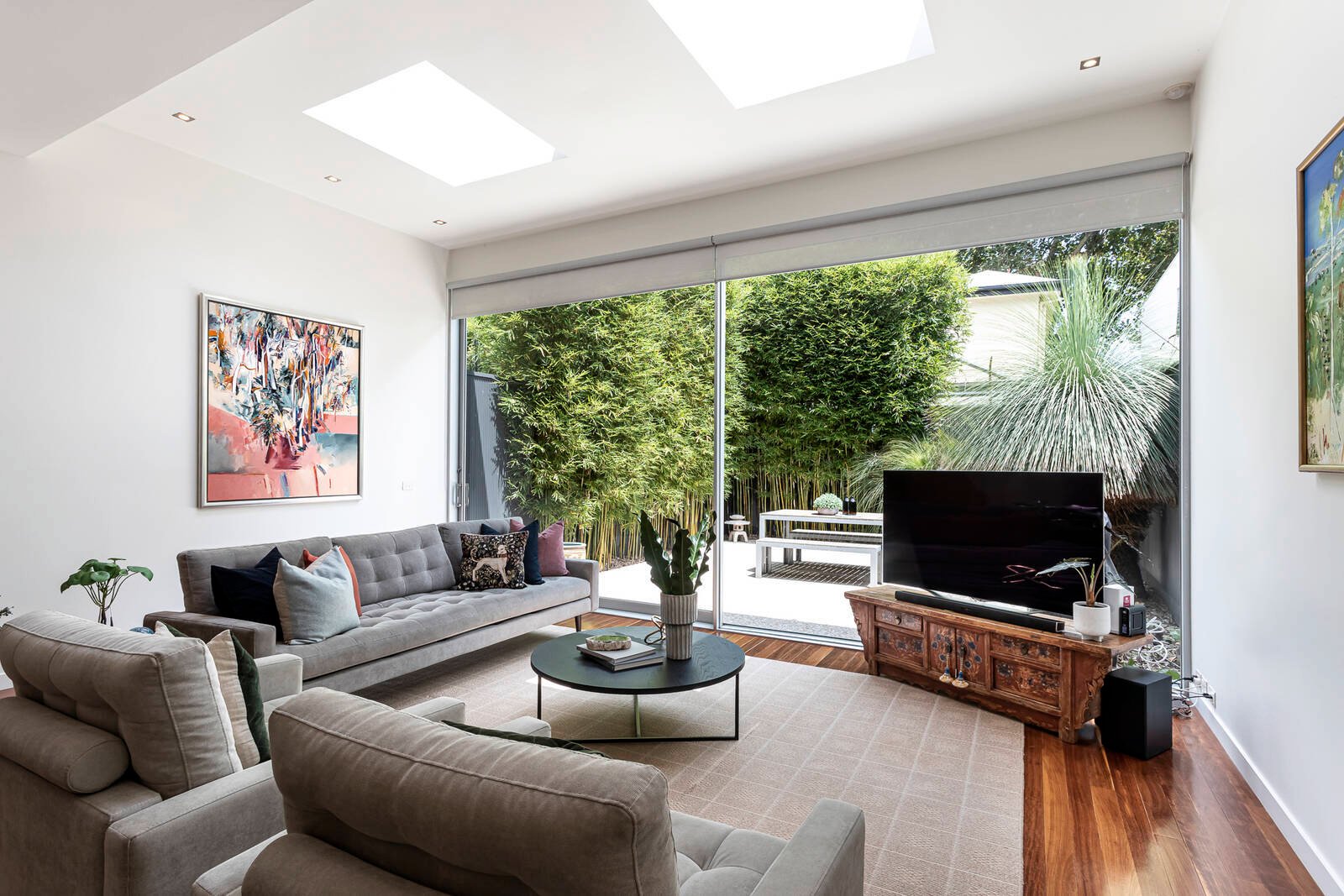 Property Gallery Thumbnail 6