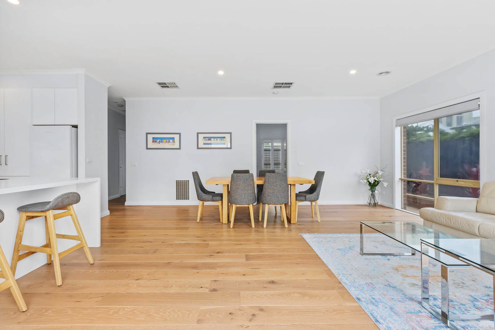 Property Gallery Thumbnail 3