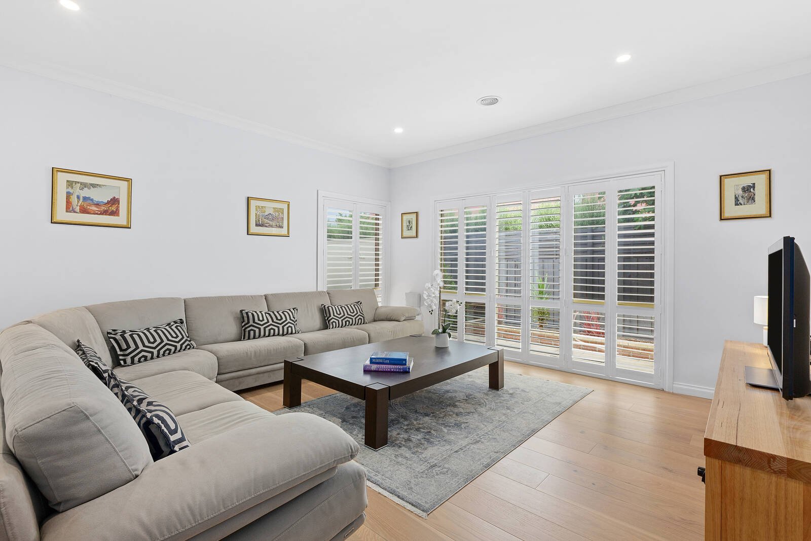 Property Gallery Thumbnail 5