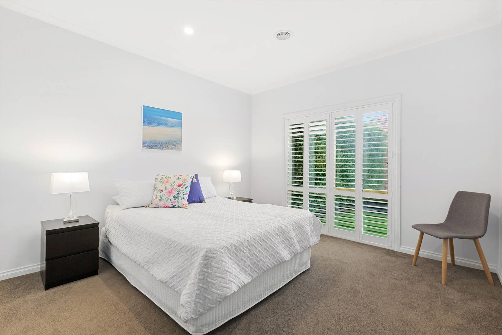 Property Gallery Thumbnail 6
