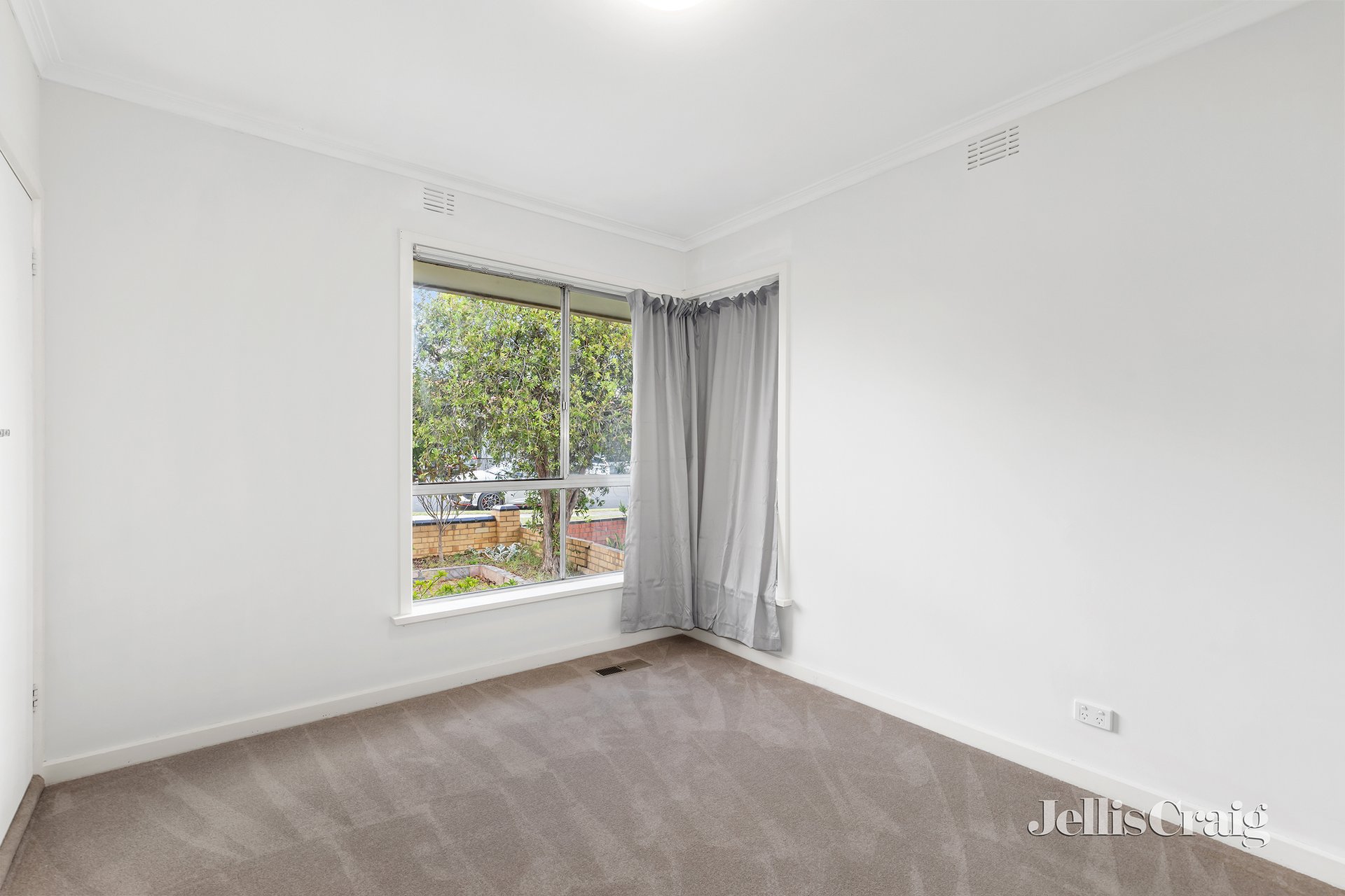 97 St James Road, Rosanna image 9