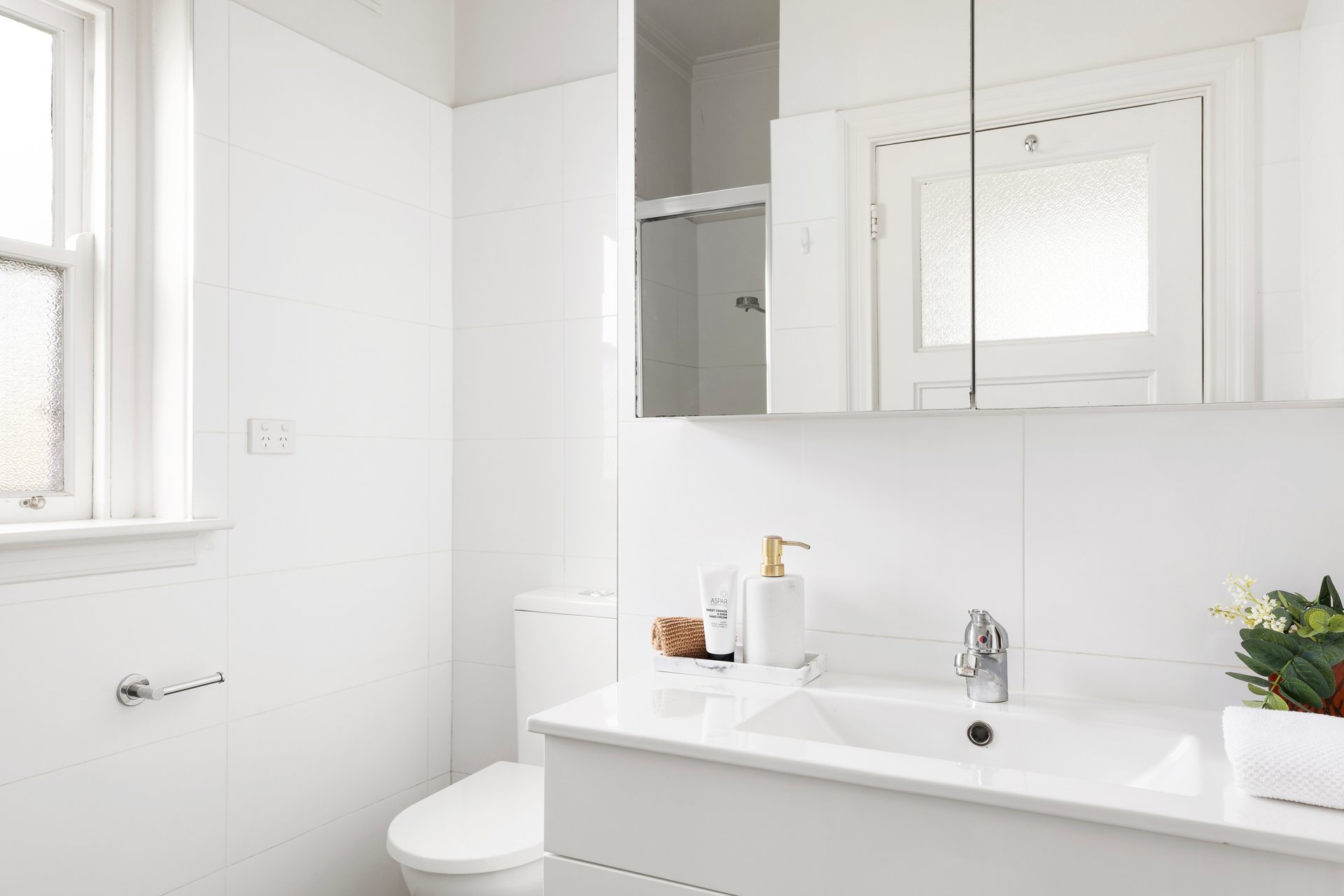 Property Gallery Thumbnail 10