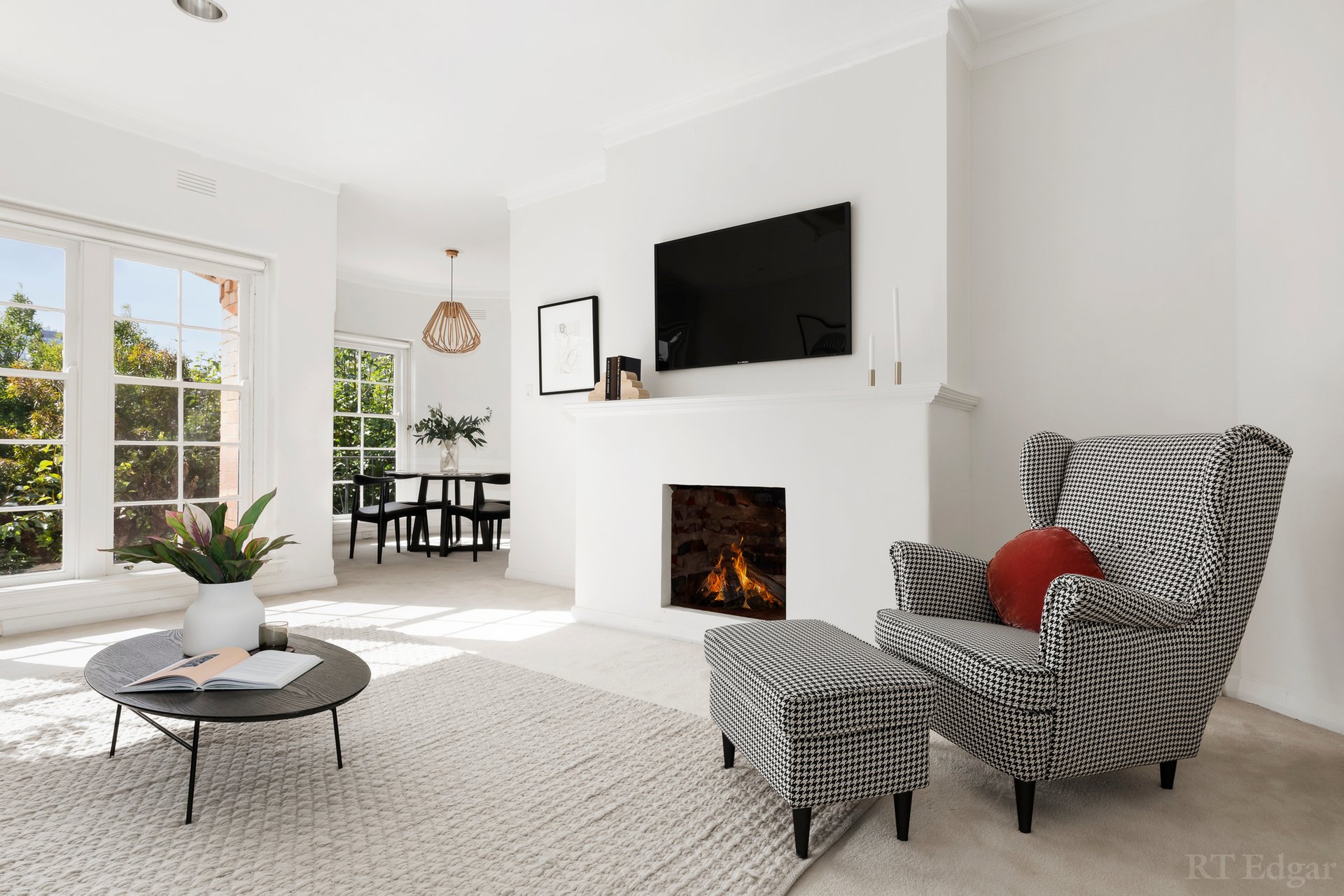 Property Gallery Thumbnail 3