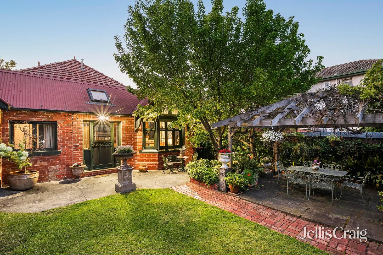 972 Lygon Street, Carlton North image 12
