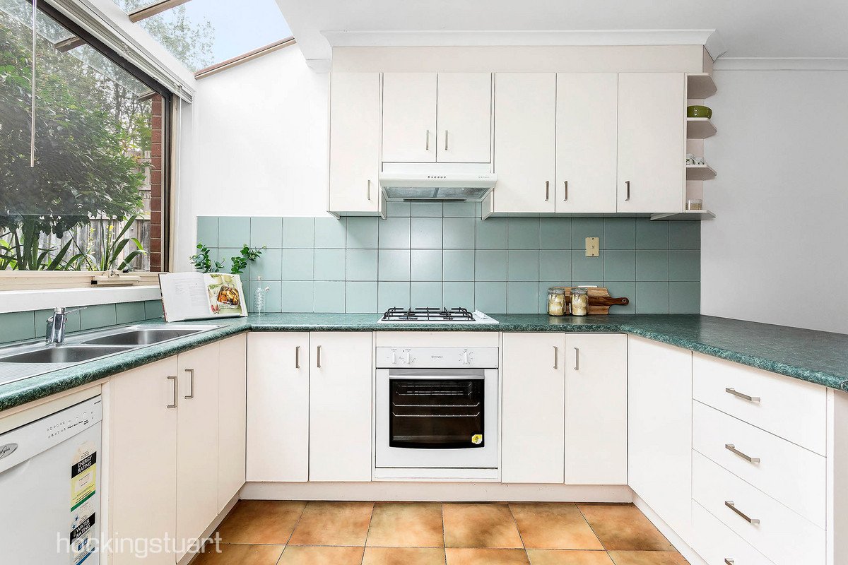 9/74 Doncaster East Road, Mitcham image 5