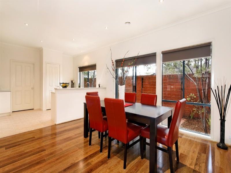 9/745 Burwood Road, Hawthorn East image 3