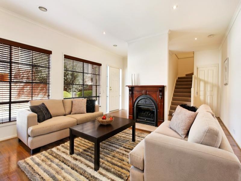 9/745 Burwood Road, Hawthorn East image 5