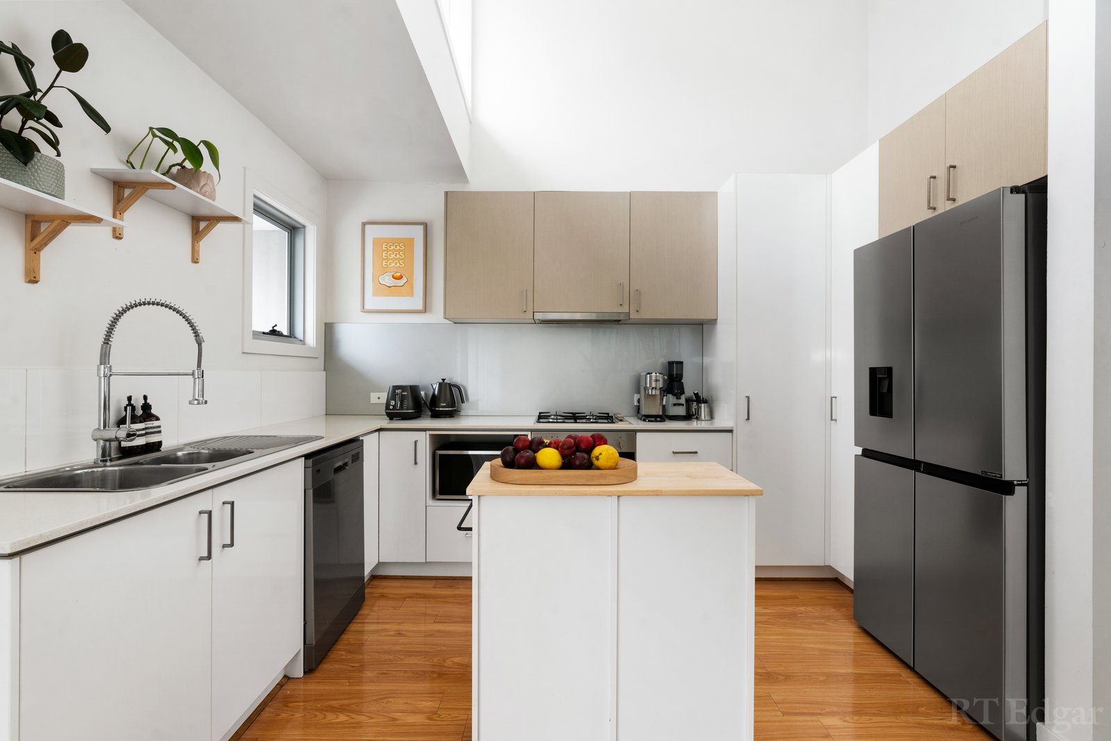 Property Gallery Thumbnail 4