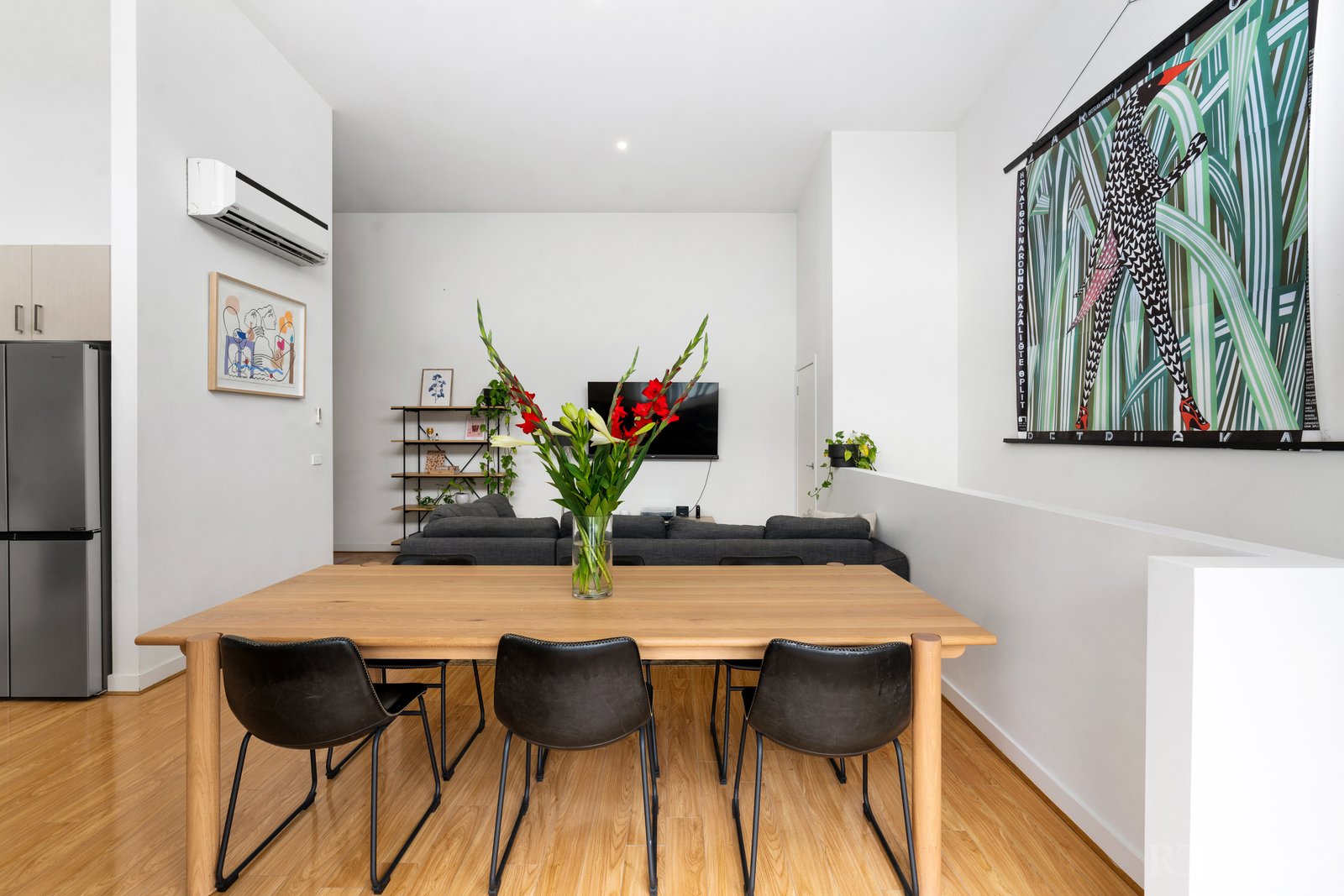 Property Gallery Thumbnail 7