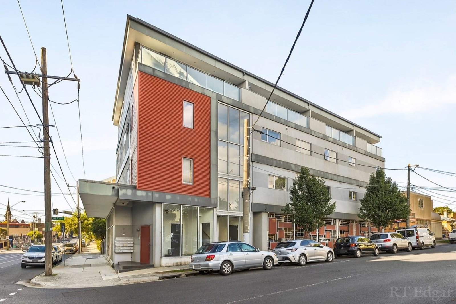Property Gallery Thumbnail 14